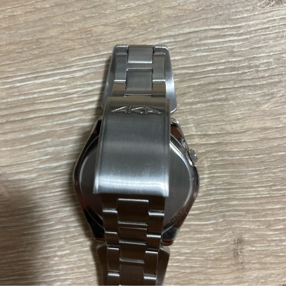 SEIKO ALBA AKA V743-5A10 Quartz Men's (Needs Servicing/New Batteries Needed) - Picture 7 of 9